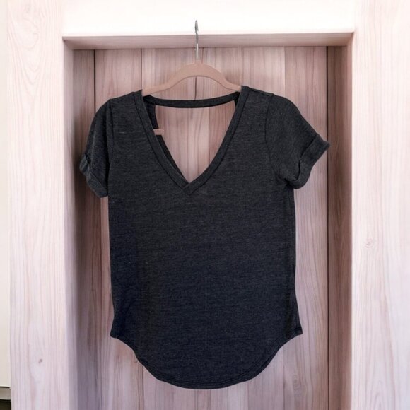 Chaser V Neck Black Tee XS - Picture 2 of 9